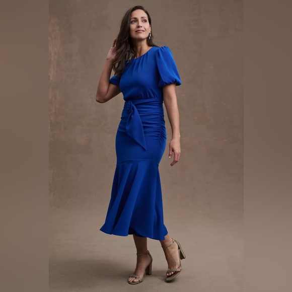 Sachin + Babi Dresses & Skirts - Sachin & Babi Camila Crepe Dress in Cobalt - size 2